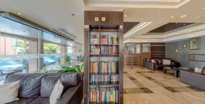 Марина Сити Апарт Хотел