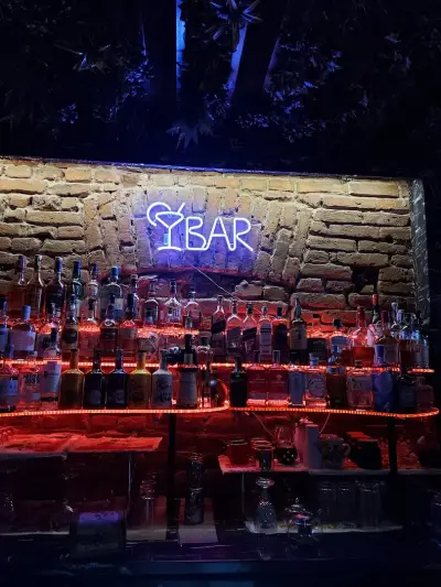 22 Cocktails