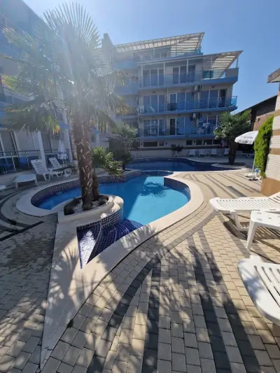 Hotel Eskada Beach