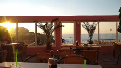 Casa Bella - Family Restaurant and Guest House