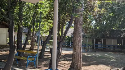 Ваканционно селище Синя лагуна