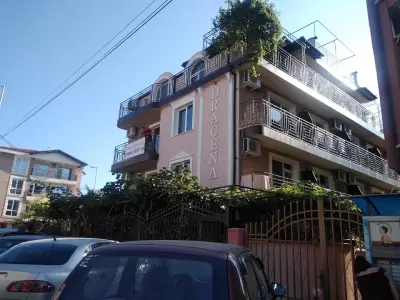 Къща за Гости Драцена