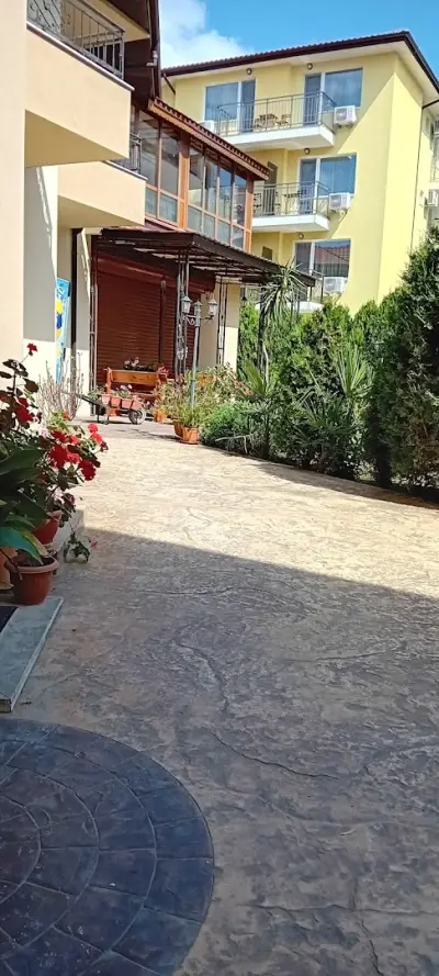 Ravda Bay Guest House