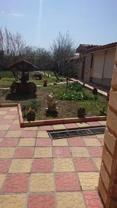Къща за Гости Албена