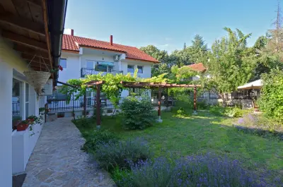 Bistra Guest Rooms