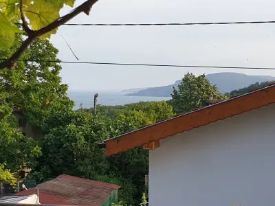 Вила Съни Хил