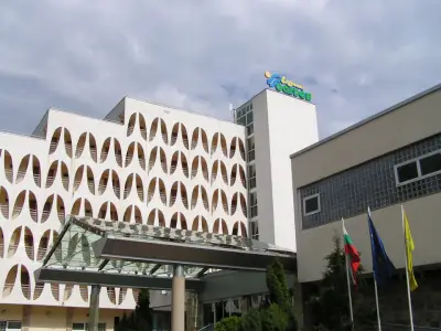 Хотел Лагуна Гардън