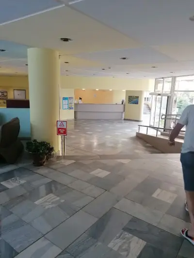 Хотел Компас