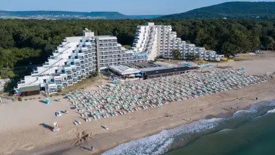 Хотел Славуна