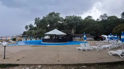 Хотел Елица