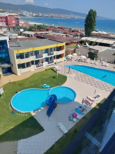 Hotel Glarus Beach