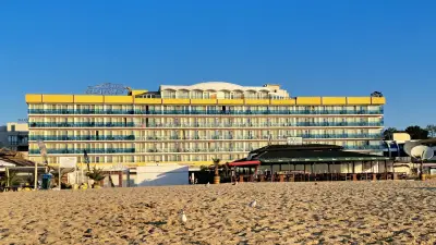 Hotel Glarus Beach