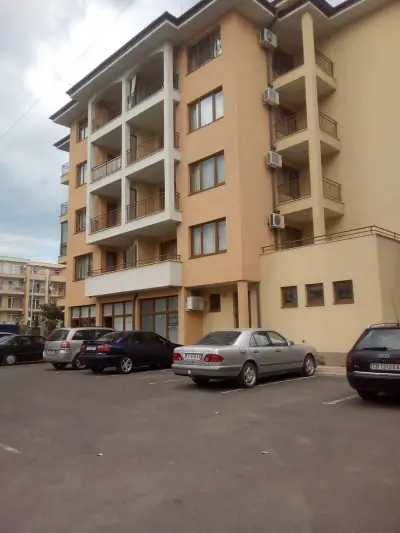 Sunny Dreams apartment complex