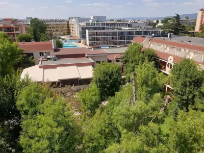 Zornica Residence
