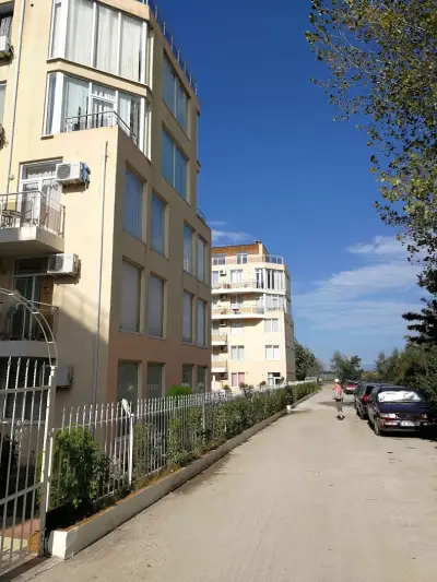 Апартамент в комплекс Касандра