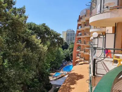 Atlas Hotel - Free Outdoor Pool and Heated Indoor Pool