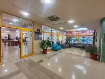 Atlas Hotel - Free Outdoor Pool and Heated Indoor Pool
