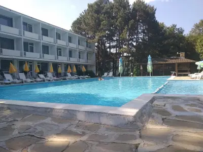 Хотел Хоризонт