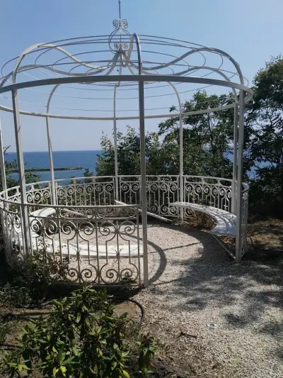 Family Hotel California - Varna