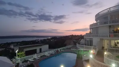 Семеен хотел Казабланка Грийн