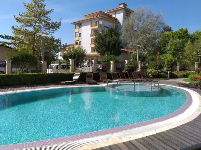 Allia Apartments