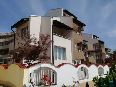 Siana House