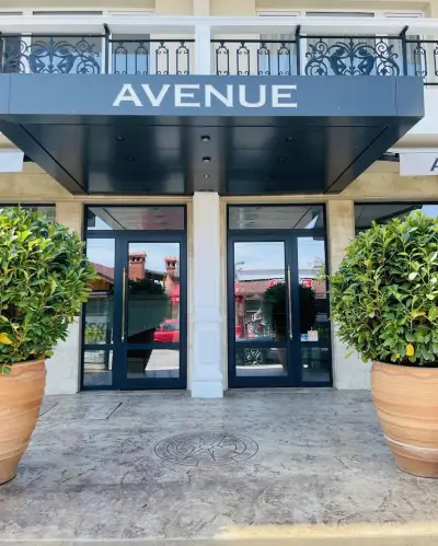 Hotel AVENUE