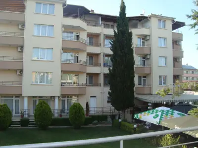 Хотел Астра