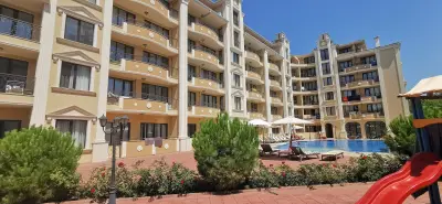 Flora Beach Private