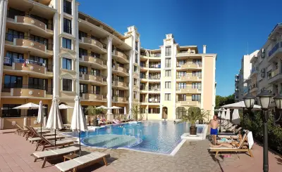 Flora Beach Private