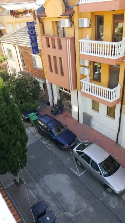 Хотел Апарт