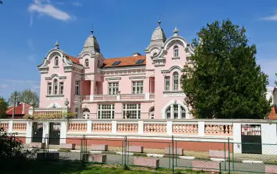 Културен център “ Минко Балкански”