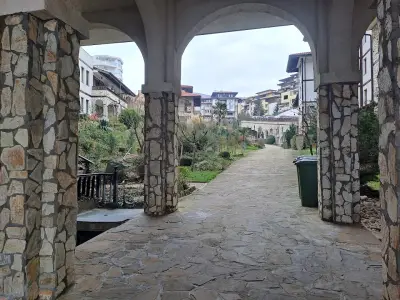 Etara 2 Apartment