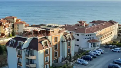 Etara 2 Apartment