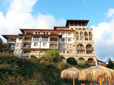 Etara 2 Apartment