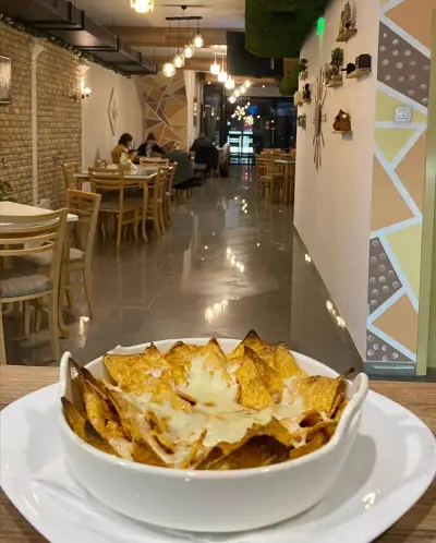 LEONARDO Pizzeria & Restaurant | Пица, Бургери, Паста | ДОСТАВКА | Италиански Ресторант Пловдив Център