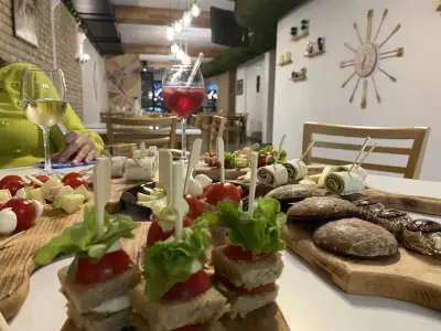 LEONARDO Pizzeria & Restaurant | Пица, Бургери, Паста | ДОСТАВКА | Италиански Ресторант Пловдив Център