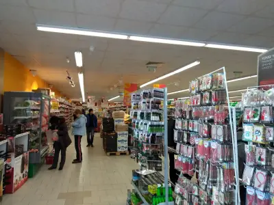 T MARKET
