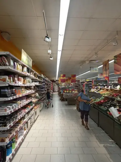 T MARKET