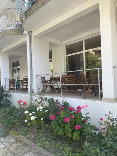 Hotel Laguna - Guest House