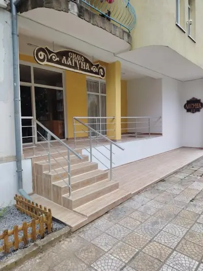 Hotel Laguna - Guest House