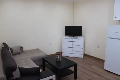 Apartments Komitovi Апартаменти Комитови