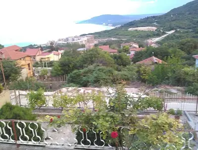 Sluncho Guest House