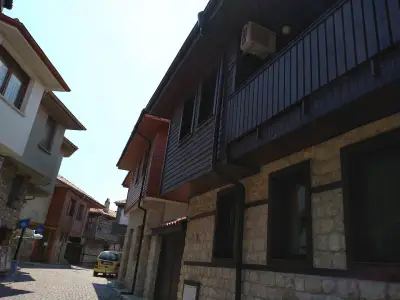 Guest House Aja