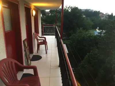 SURF House Villa Roza
