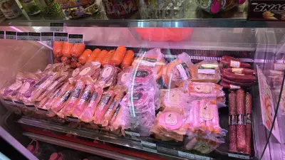 Месо и месни деликатеси Минчо Кортен