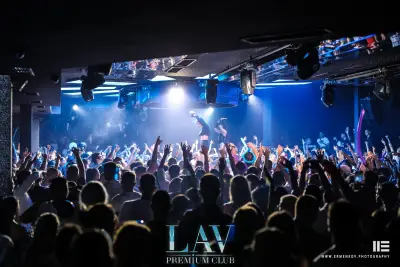 LAV Premium Club