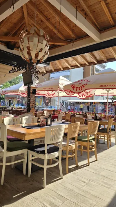 Capri Pizza Bar & Fish
