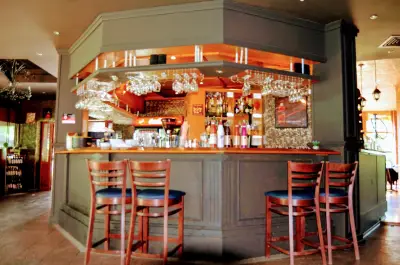 Condor Bistro