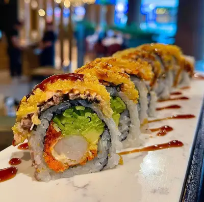 Mell's kitchen Asian & More